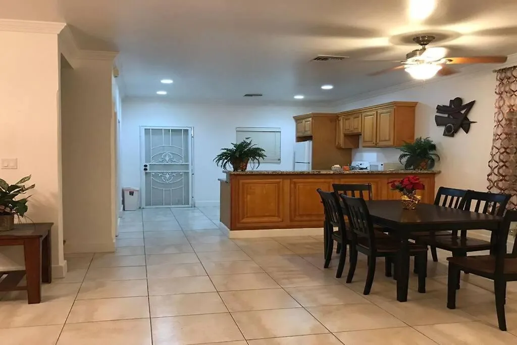 Apartment Emerald Coast Private Gated Community. Bahamas