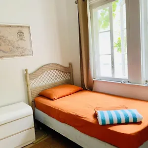 Albergue Hillcrest, Nassau